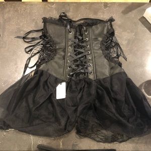 Leright women’s corset dress vintage black lace
